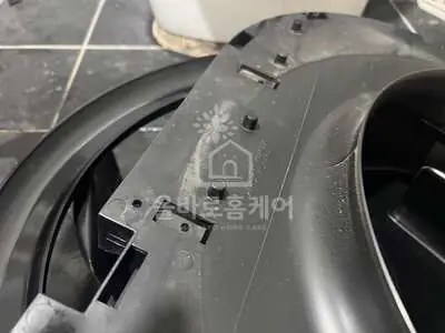 부산 중구 소재 안경원 에어컨 세척 시공 사진 002